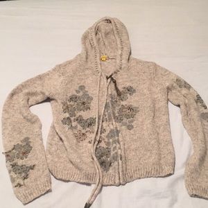 Lulumari embroidered hooded sweater
